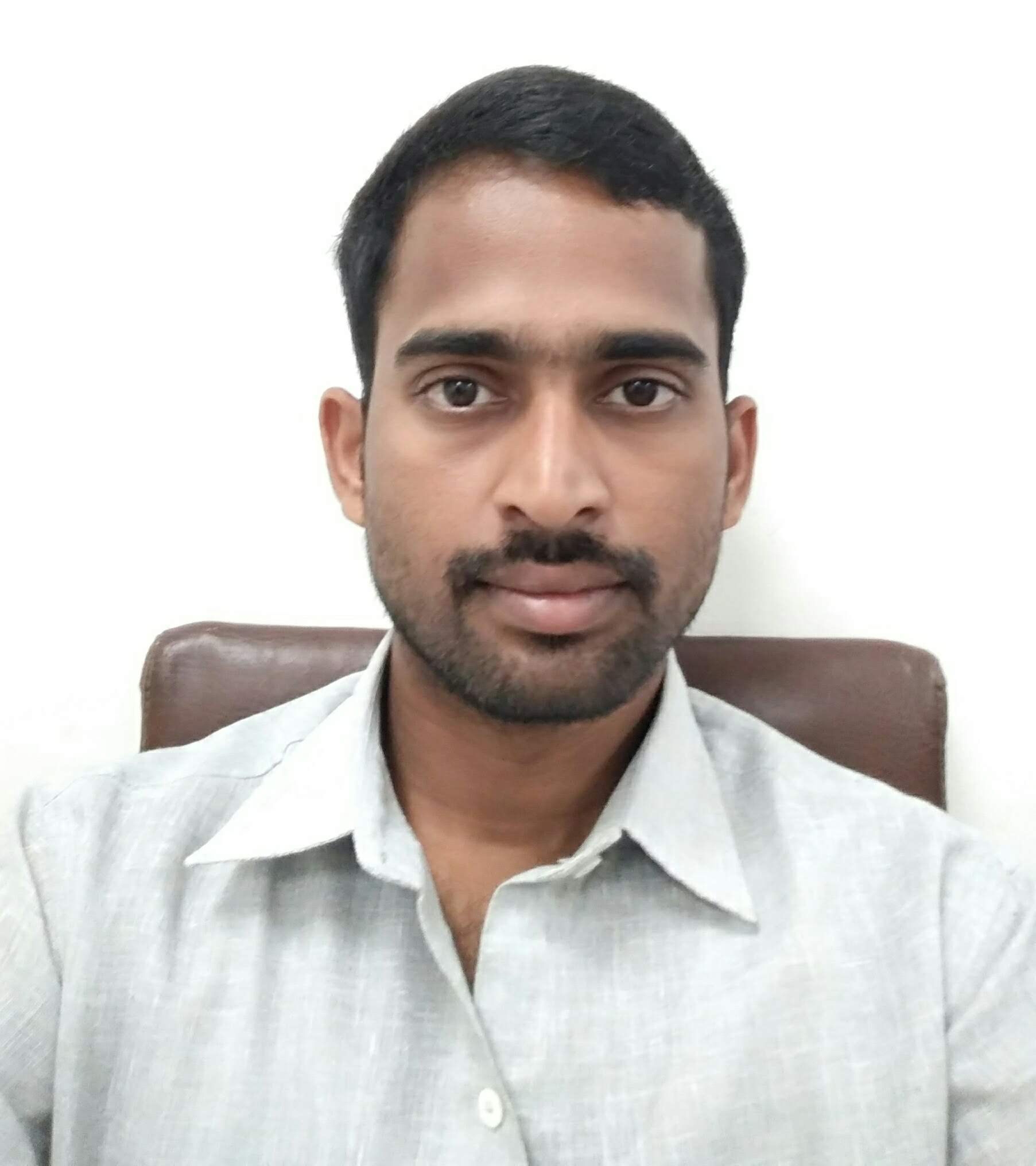 LN GREEN  CONVENTION